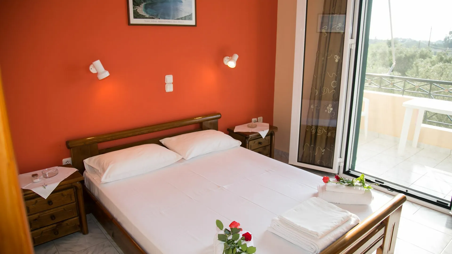 Almyros Studios & Apartments Kefalonia Island  Kounopetra